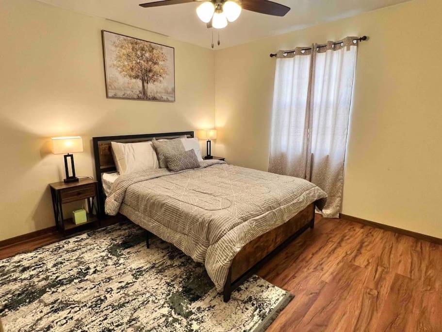 Beautiful 2Br Apartment. Black-Out Curtains Peoria Buitenkant foto