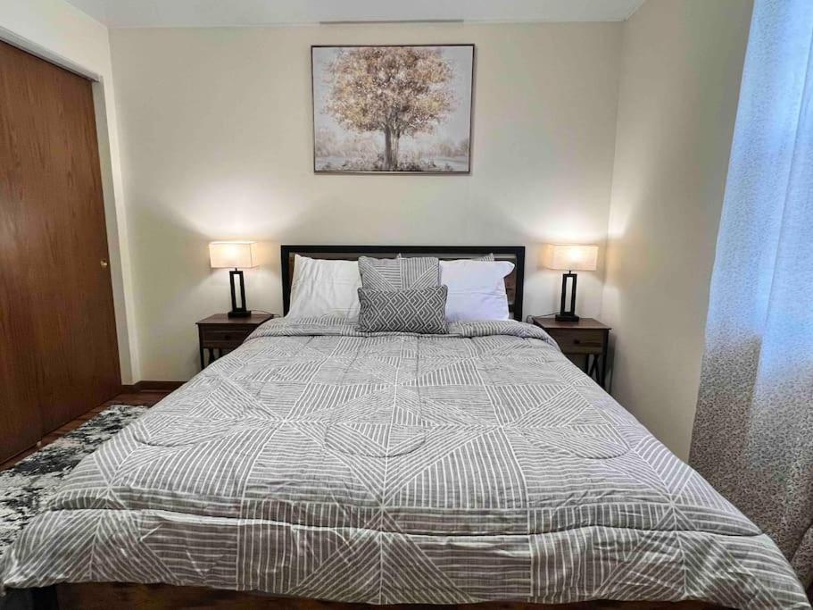 Beautiful 2Br Apartment. Black-Out Curtains Peoria Buitenkant foto